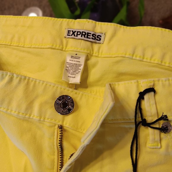 Express yellow low rise jeans size 8 - Picture 2 of 4